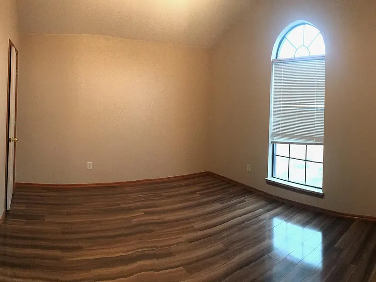 Bed Room #1