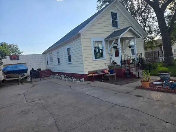 516 W 11th St, North Platte, NE 69101
