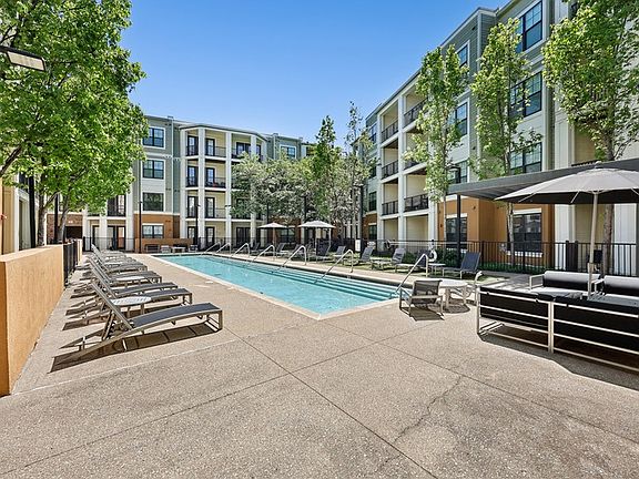 5th image of 400 Centerview Dr Unit 228
