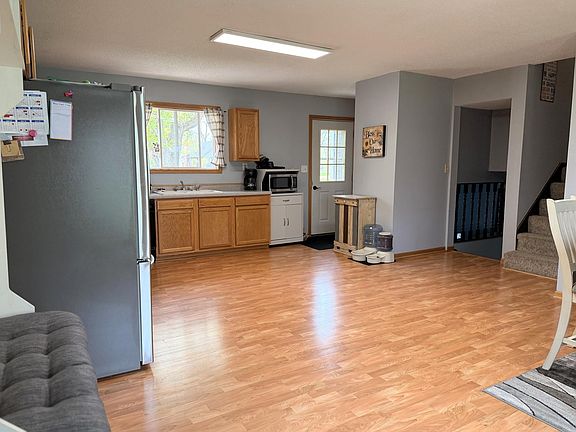 3rd image of 1710 River Rd