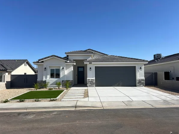 10624 E 45th St, Yuma, AZ 85367