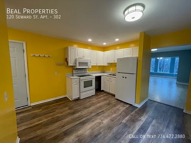 120 Seward St #302 — Photo 16