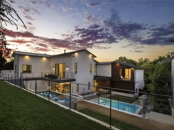 13020 Greenleaf St, Studio City, CA 91604