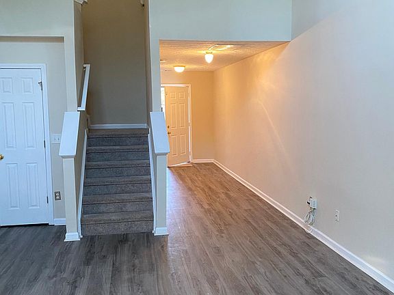 5th image of 610 Shadow Lakes Dr
