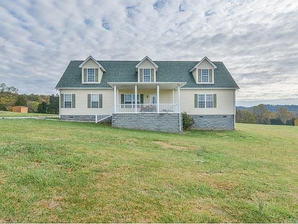 1st image of 156 Rolling Hills Dr
