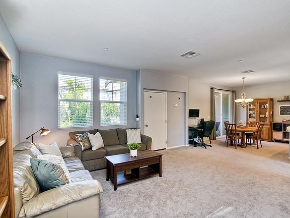 5th image of 16912 Laurel Hill Ln Unit 114