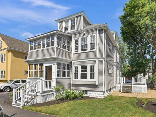 1540 Mystic Valley Pkwy #1, Medford, MA 02155