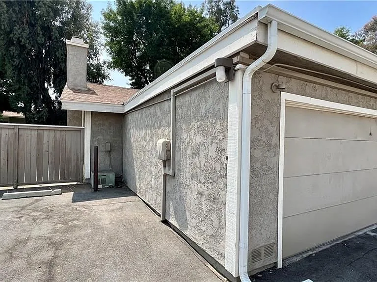 2061 W Redlands Blvd #20D — Photo 18