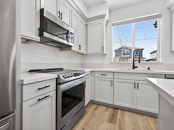 5th image of 2782 Bella Cir