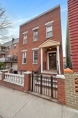 1st image of 3132 42nd St