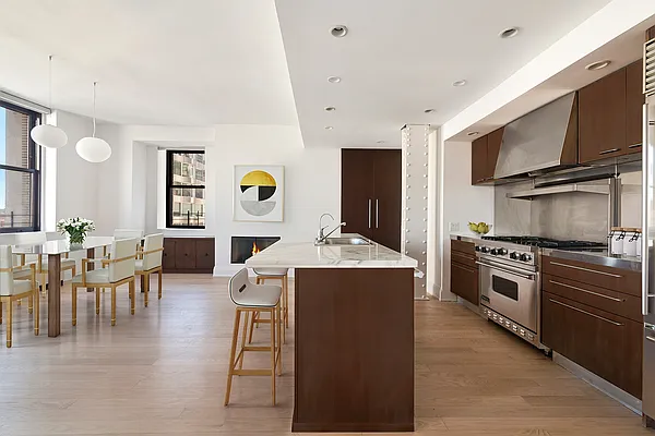 Sold by Compass | media 3