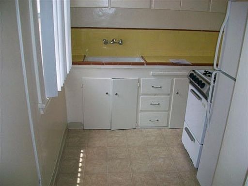4th image of 33 Orange Ave APT 1