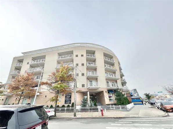 81-14/18 Queens Boulevard #3E, Elmhurst, NY 11373