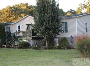 901 Bowling Branch Rd #C, Cottontown, TN 37048