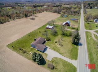 317 E Polk Rd, Hart, MI 49420