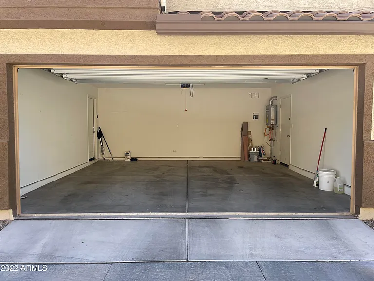 16623 W Culver St — Photo 18