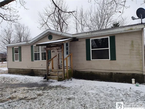 89 Old Mill Rd, Brocton, NY 14716