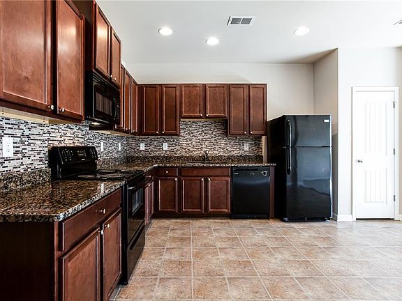 5th image of 6880 Zaniah Rd SW