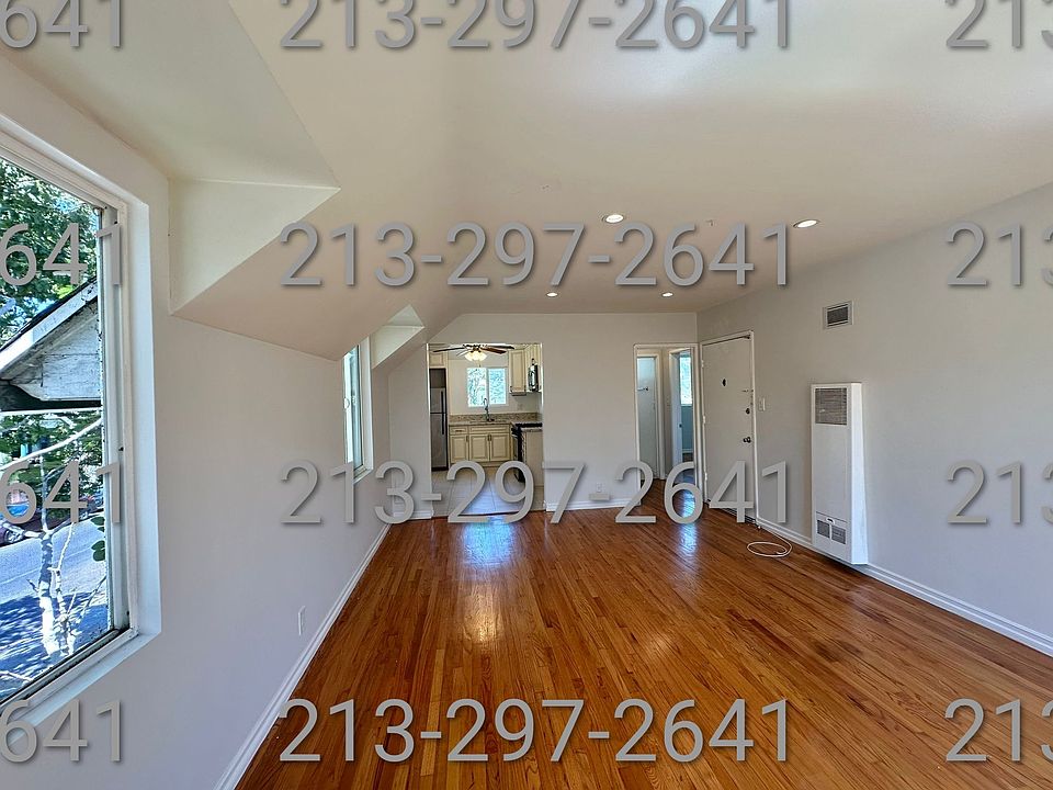 1st image of 954 N Oxford Ave