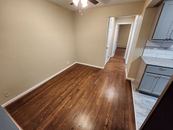 4th image of 4955 Kelsch Ln APT 2