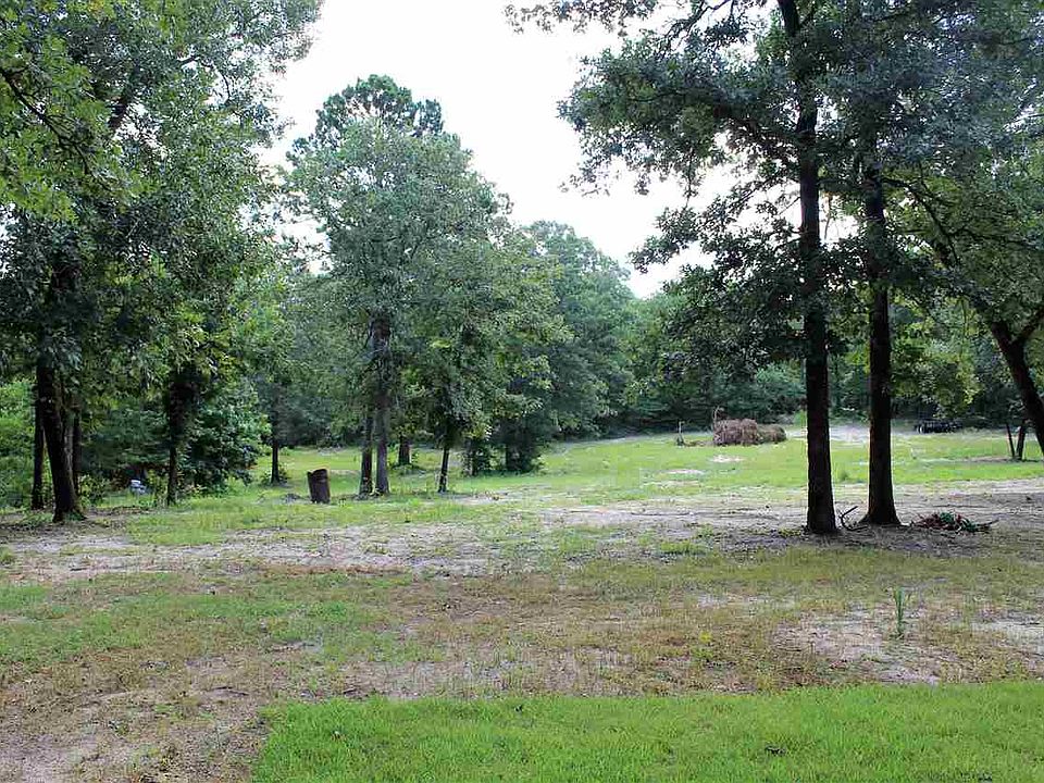 2nd image of 2445 County Road 3940
