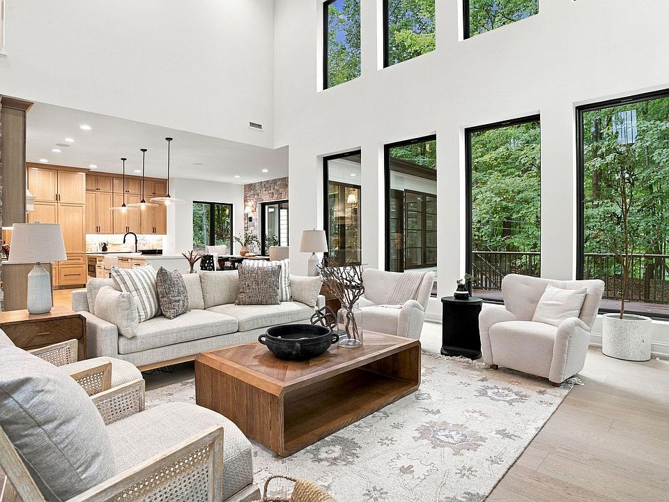 1st image of 1426 Holdridge Cir