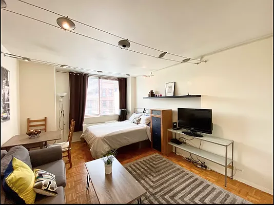 Rented by Direct Properties New York | media 52
