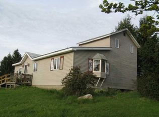 5831 Harborgreene Rd, Erie, PA 16510