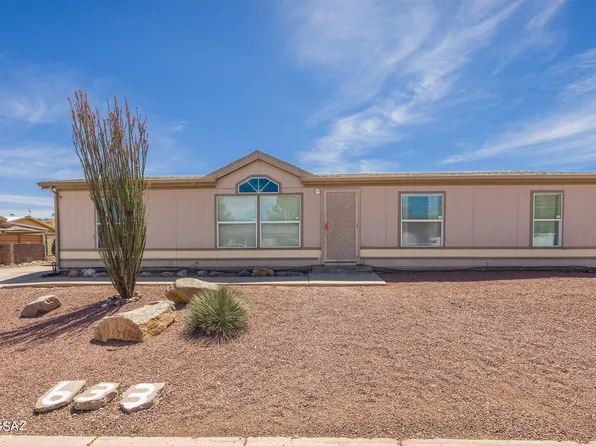633 W Coachline Ln, Benson, AZ 85602