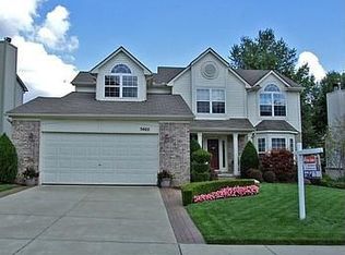 5460 Wentworth Dr, Commerce Township, MI 48382