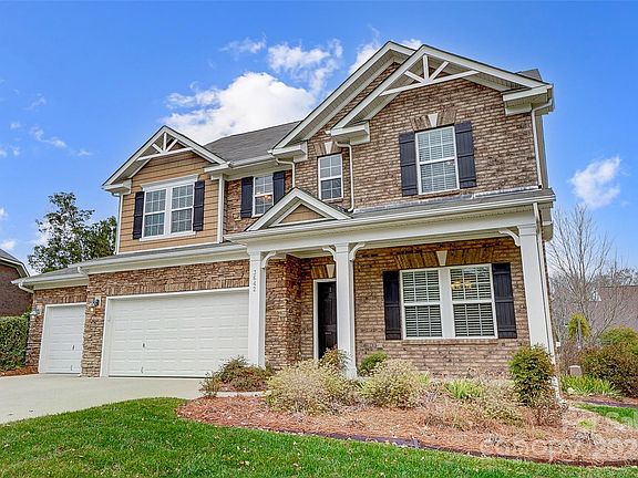 2nd image of 3642 Savannah Hills Dr