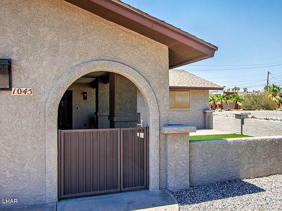 3rd image of 1045 Rolling Hills Dr