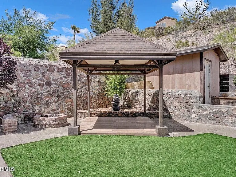 7311 Corona Del Sol — Photo 43