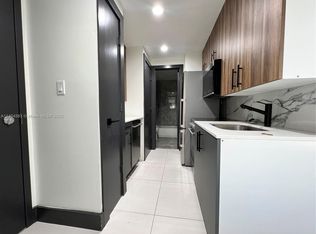 1614 Harrison St APT 11, Hollywood, FL 33020