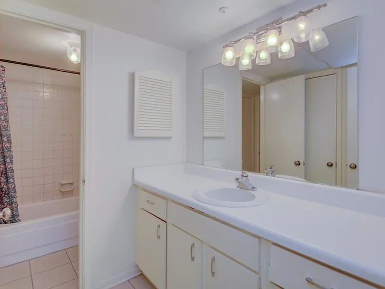 8419 Hearth Dr #23 — Photo 31