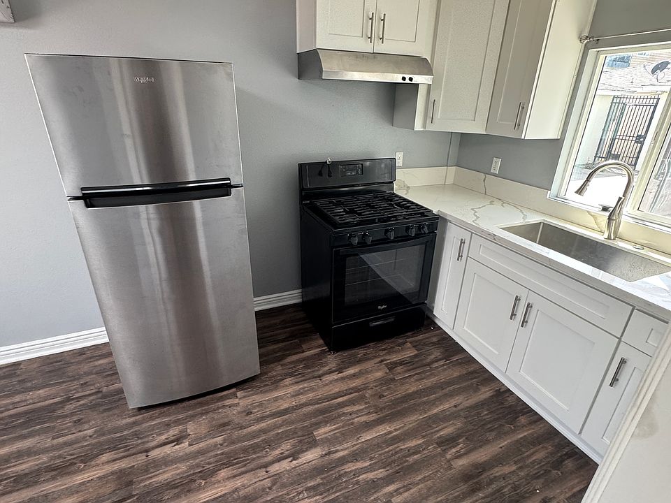 1st image of 1519 Obispo Ave #16