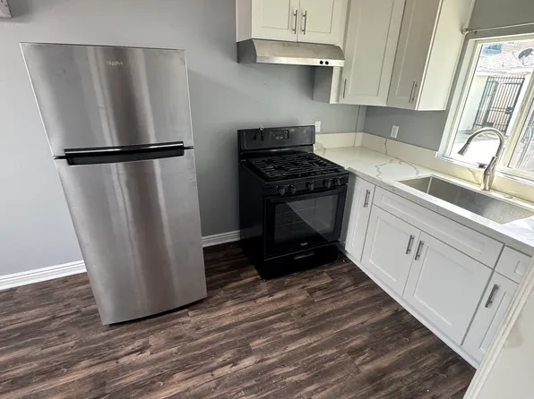 1519 Obispo Ave #16, Long Beach, CA 90804