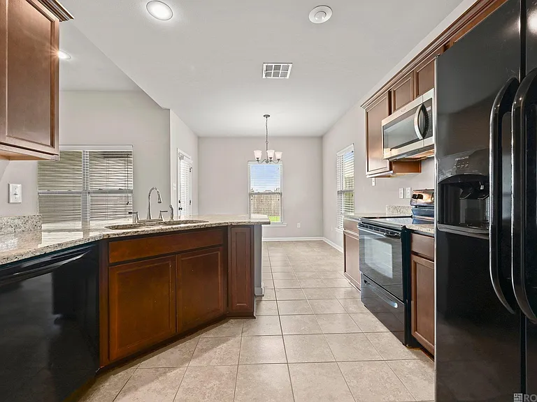 15405 Mossystone Dr — Photo 7