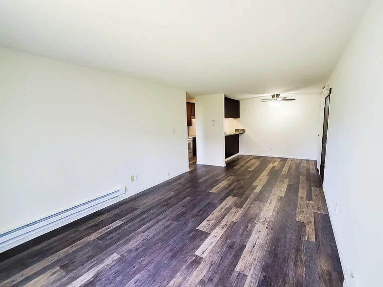 Belmar Apartments — Photo 26