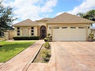 314 N 16th St, Hidalgo, TX 78557