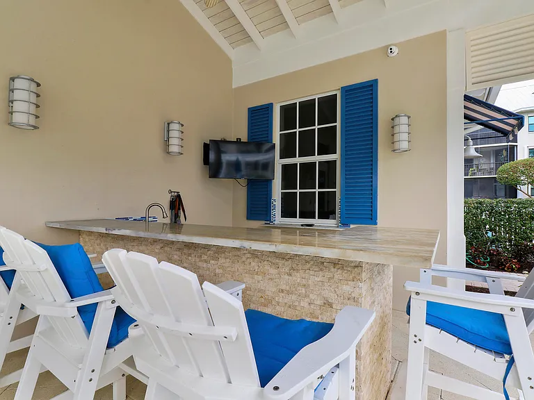 515 Bay Colony Dr N — Photo 56