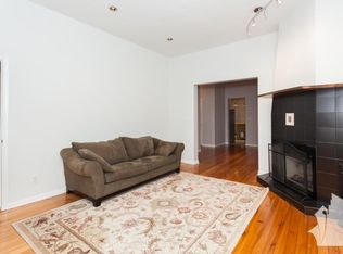 2205 N Clybourn Ave #3, Chicago, IL 60614