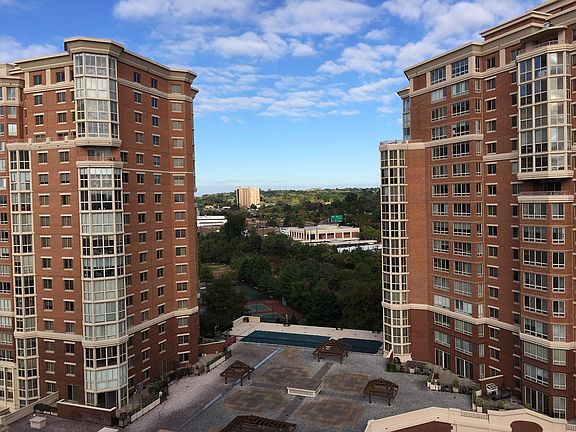 4th image of 2050 Jamieson Ave APT 1204