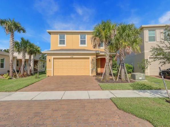 1789 NW Cataluna Circle, Port St Lucie, FL 34986