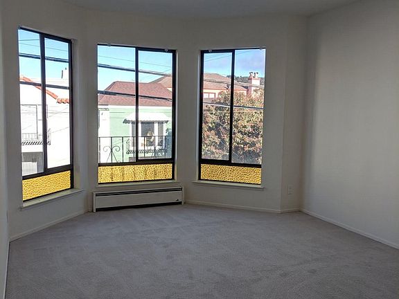 2nd image of 785 27th Ave