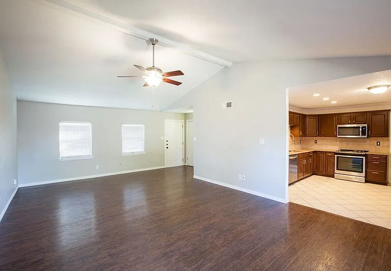 5713 Baker Dr — Photo 32