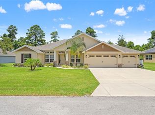 17 Tall Marigolds Ct, Homosassa, FL 34446
