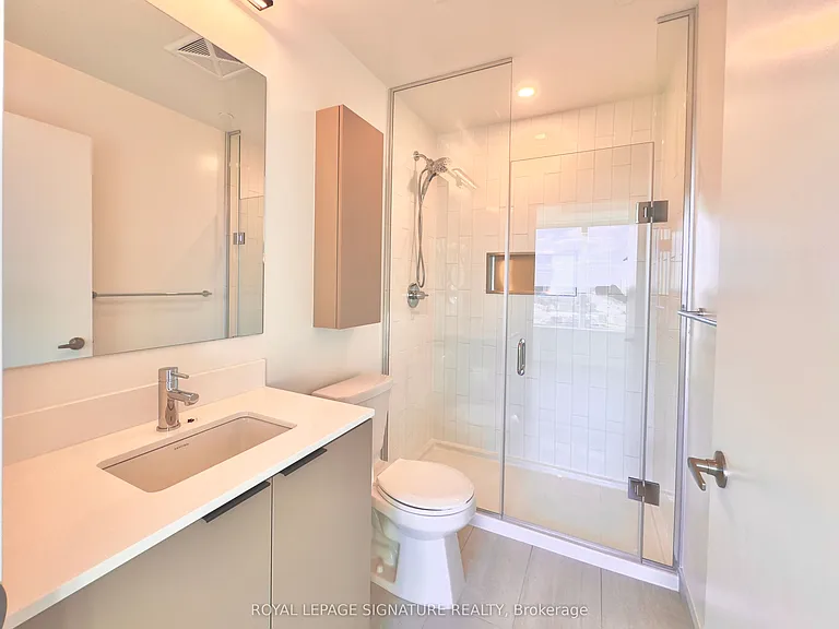 2485 Eglinton Ave W #1117 — Photo 2