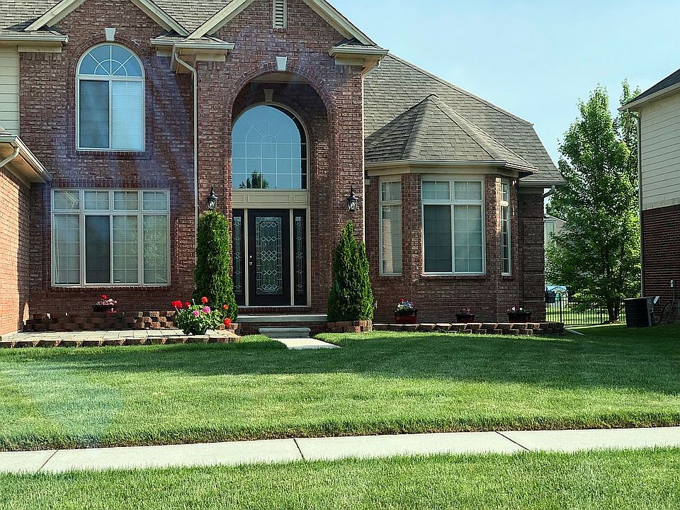 1st image of 21717 Summerfield Dr