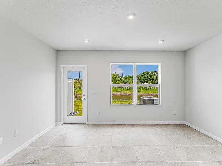 106 Savannah Lakes Blvd — Photo 6